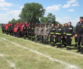 Zdjęcie aktualności W niedzielę odbyły się miejsko - gminne zawody sportowo - pożarnicze drużyn OSP z terenu gminy Wągrowiec