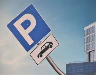 Zdjęcie aktualności Gmina Łabiszyn realizuje budowę parkingów wzdłuż ulicy Żnińskiej